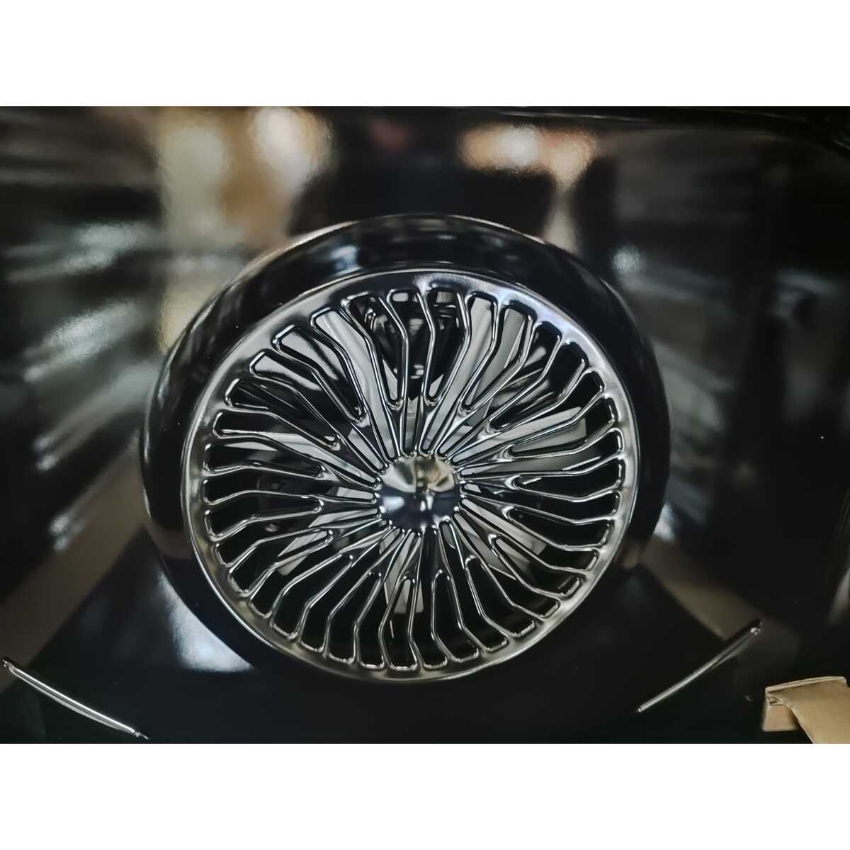 Духовой шкаф Beko BBIM18300SG, черный