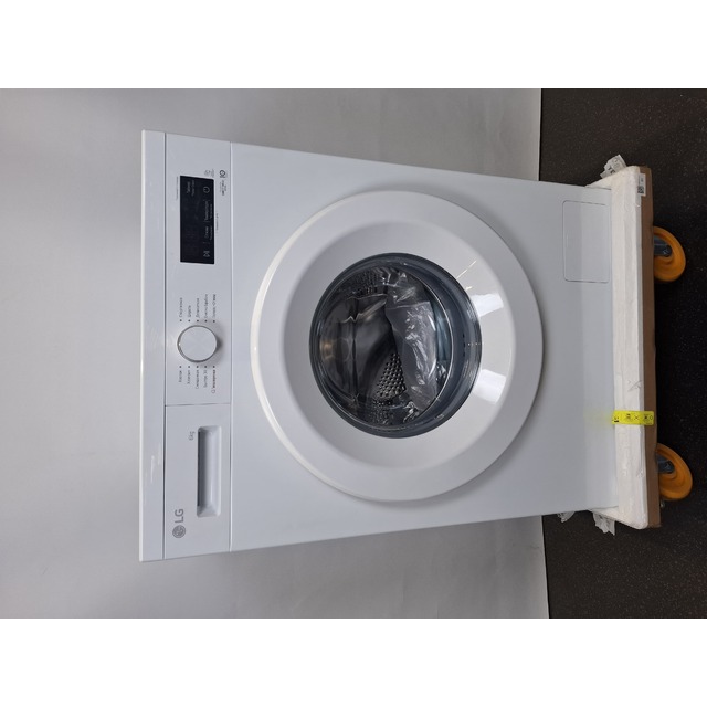 Стиральная машина LG F2Y1NS3W, белый Стиральная машина LG F2Y1NS3W, белый