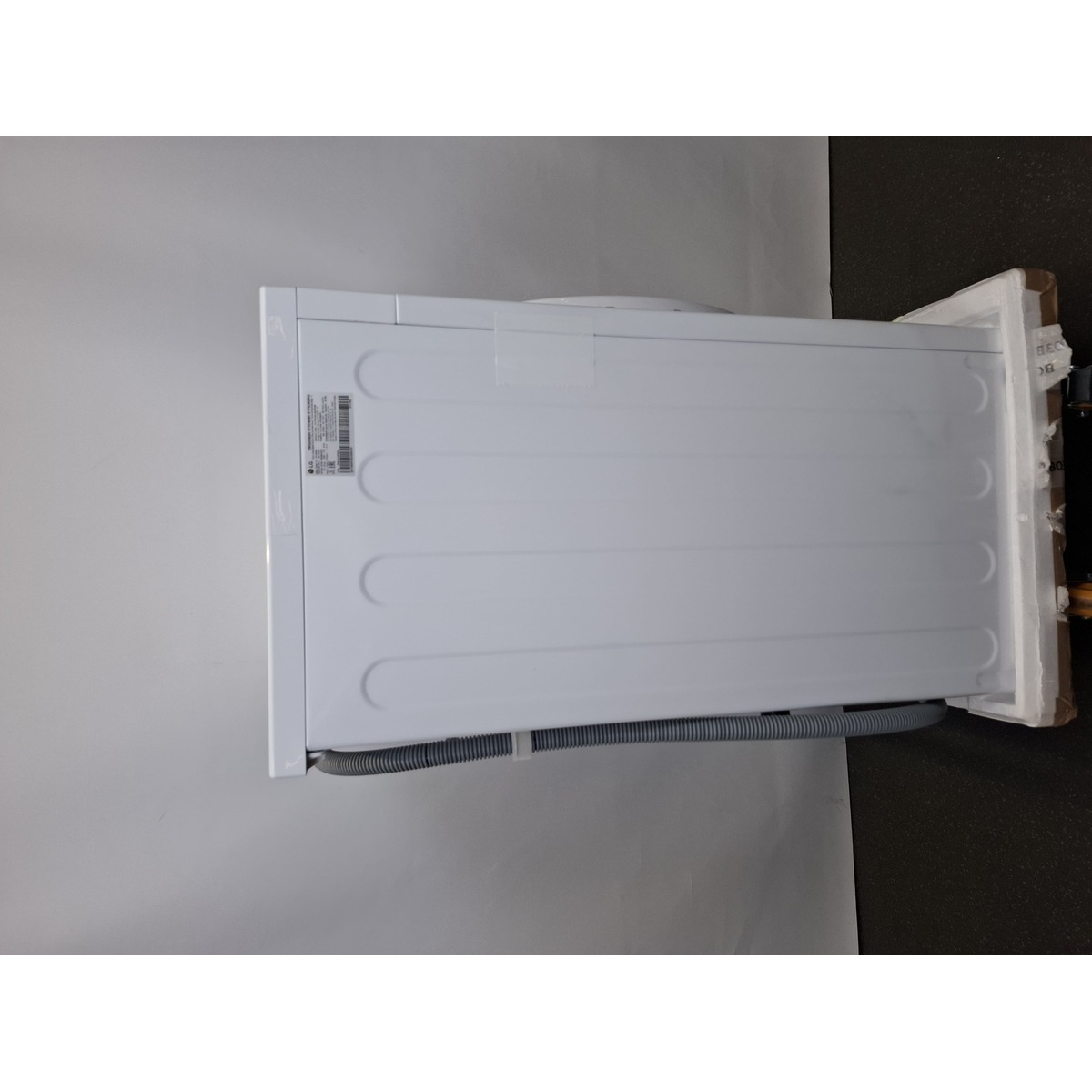 Стиральная машина LG F2Y1NS3W, белый