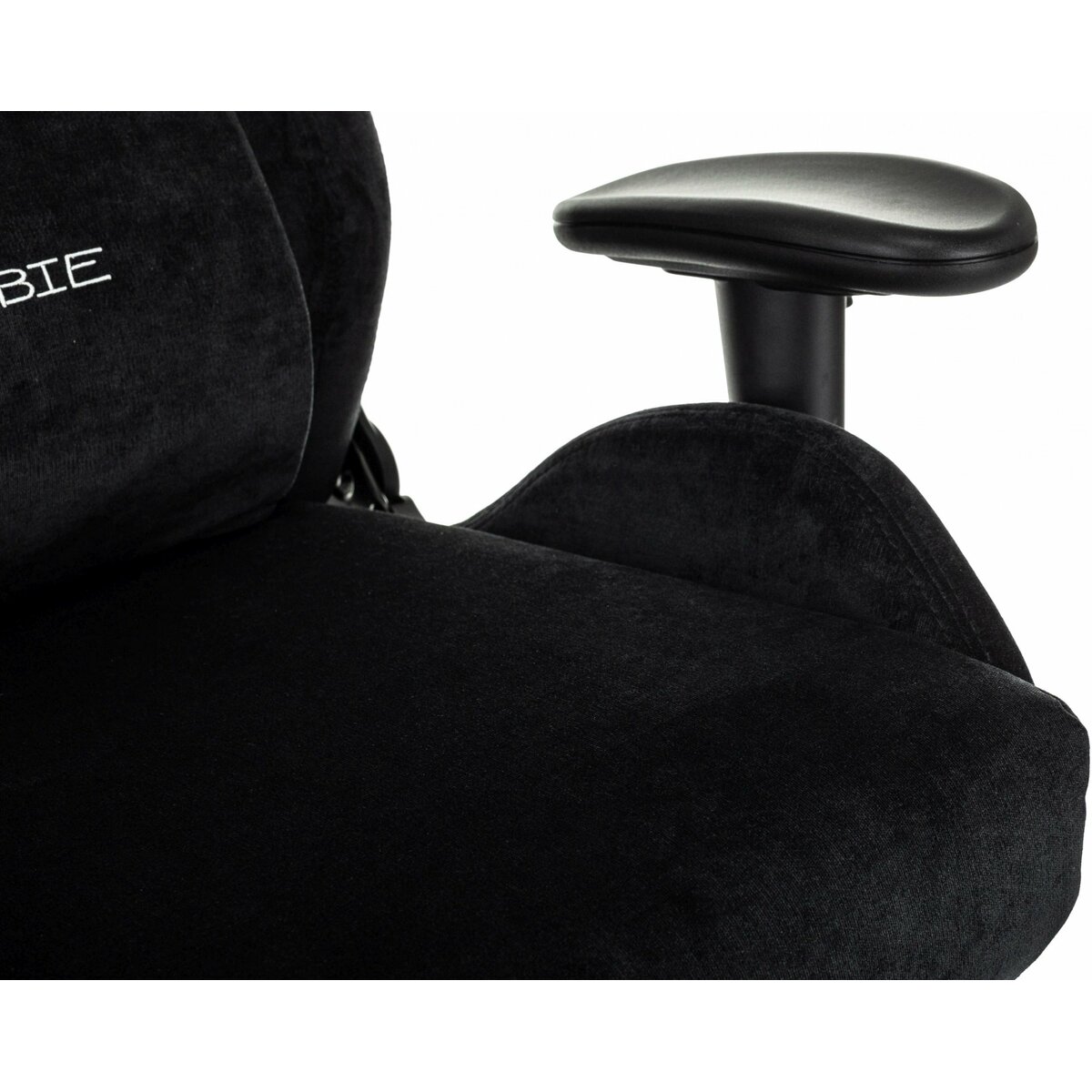 Кресло игровое Zombie Ghost Fabric, черный 