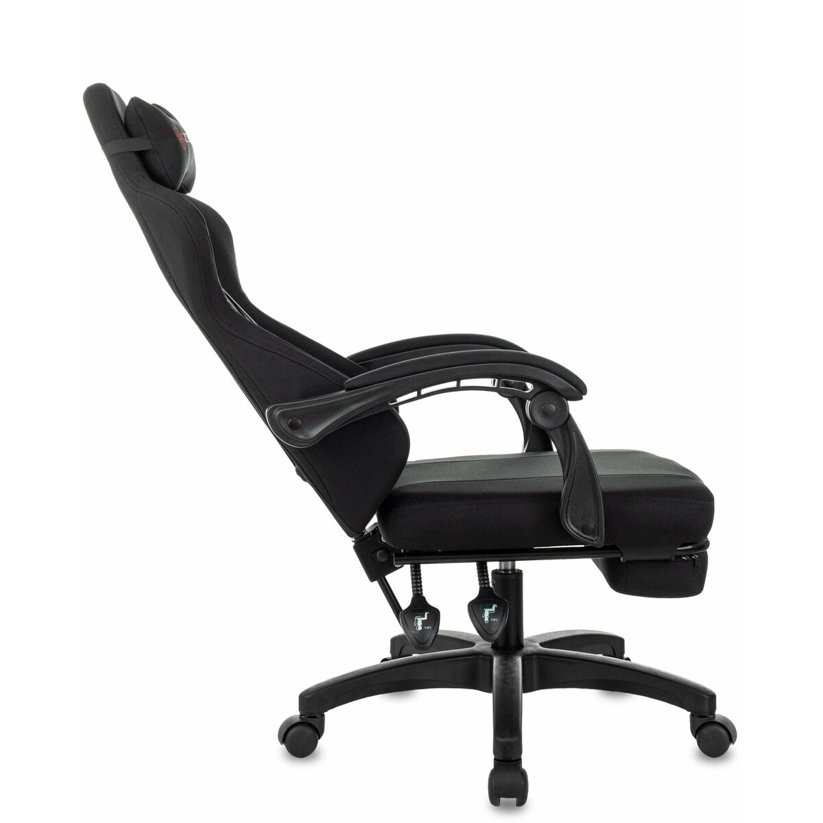 Кресло игровое Zombie Weaver, черный 