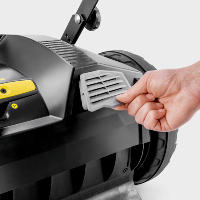 Подметальная машина Karcher KM 70/20 2SB Anniversary Edition, черная