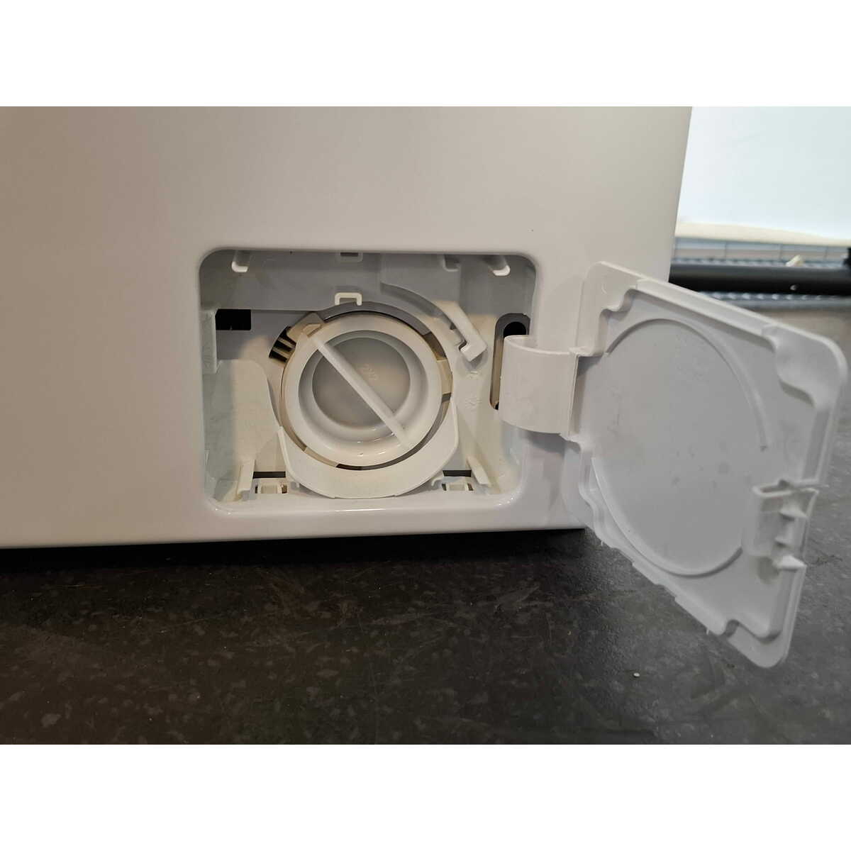 Стиральная машина Beko WSPE6H612W, белый