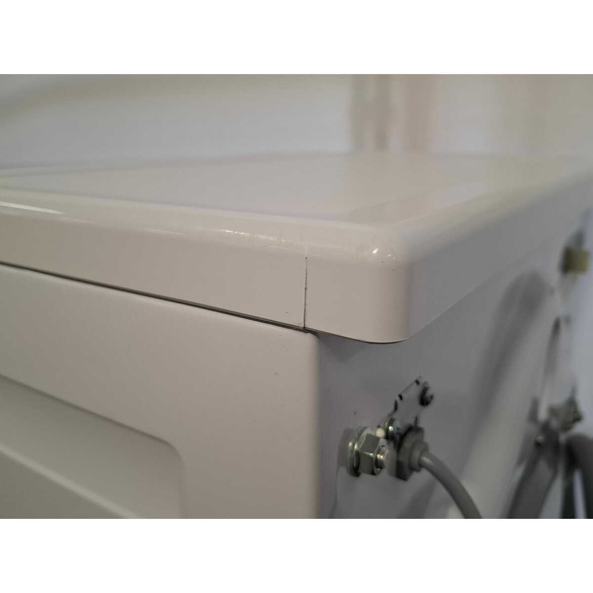 Стиральная машина Beko WSPE6H612W, белый