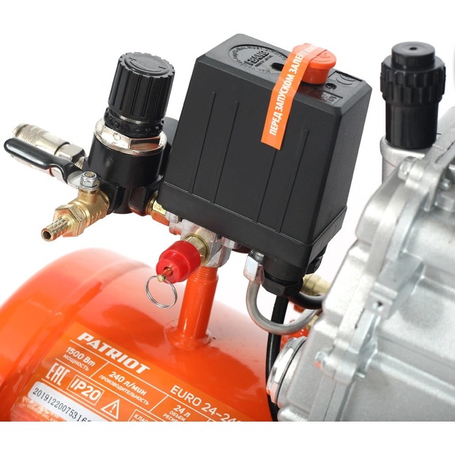 Компрессор поршневой Patriot Optima Euro 24-240K2 (Цвет: Orange) Компрессор поршневой Patriot Optima Euro 24-240K2 (Цвет: Orange)