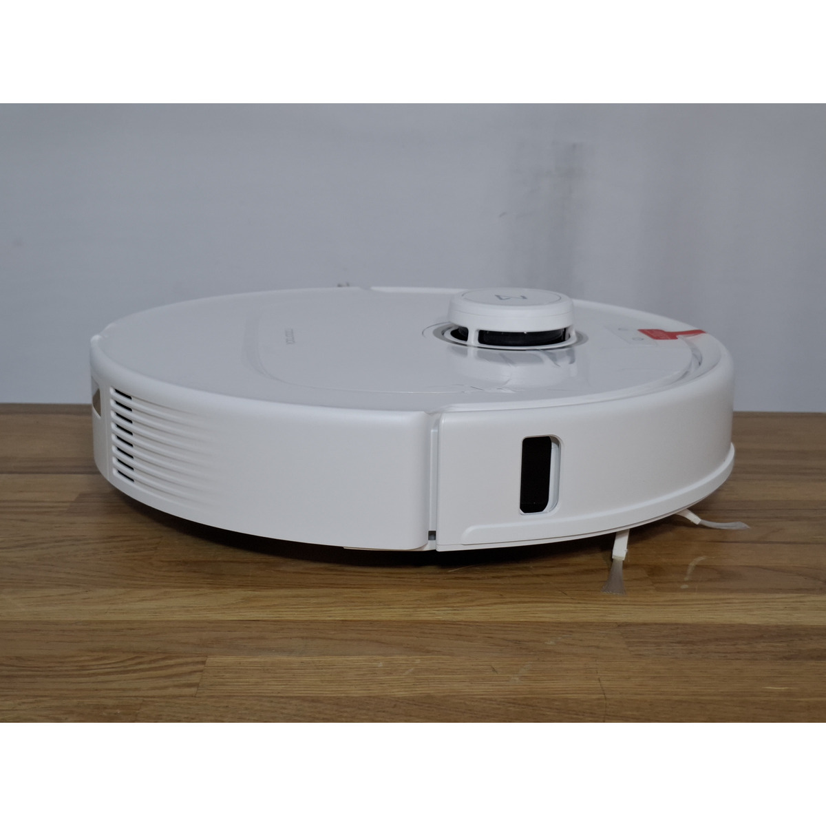 Робот-пылесос Roborock Qrevo MaxV With Refaill and Drainage System, белый