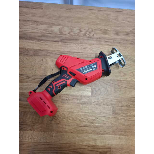 Сабельная пила MTX RС-80 (Цвет: Red) Сабельная пила MTX RС-80 (Цвет: Red)