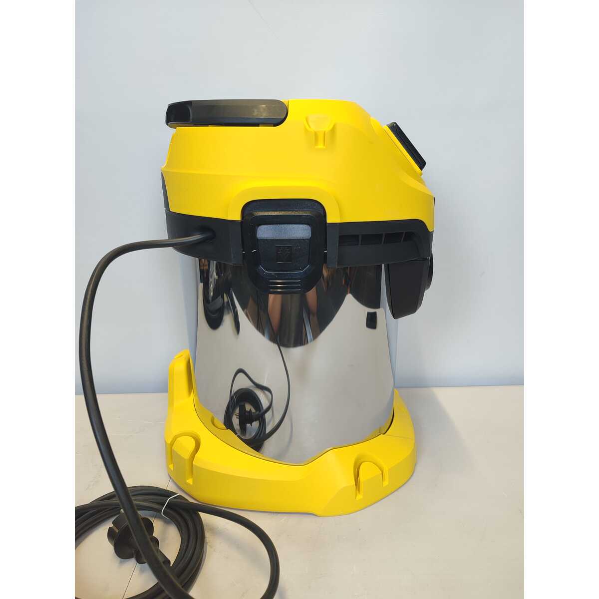 Строительный пылесос Karcher WD 3 P S V-17 / 4 / 20 (Цвет: Yellow)