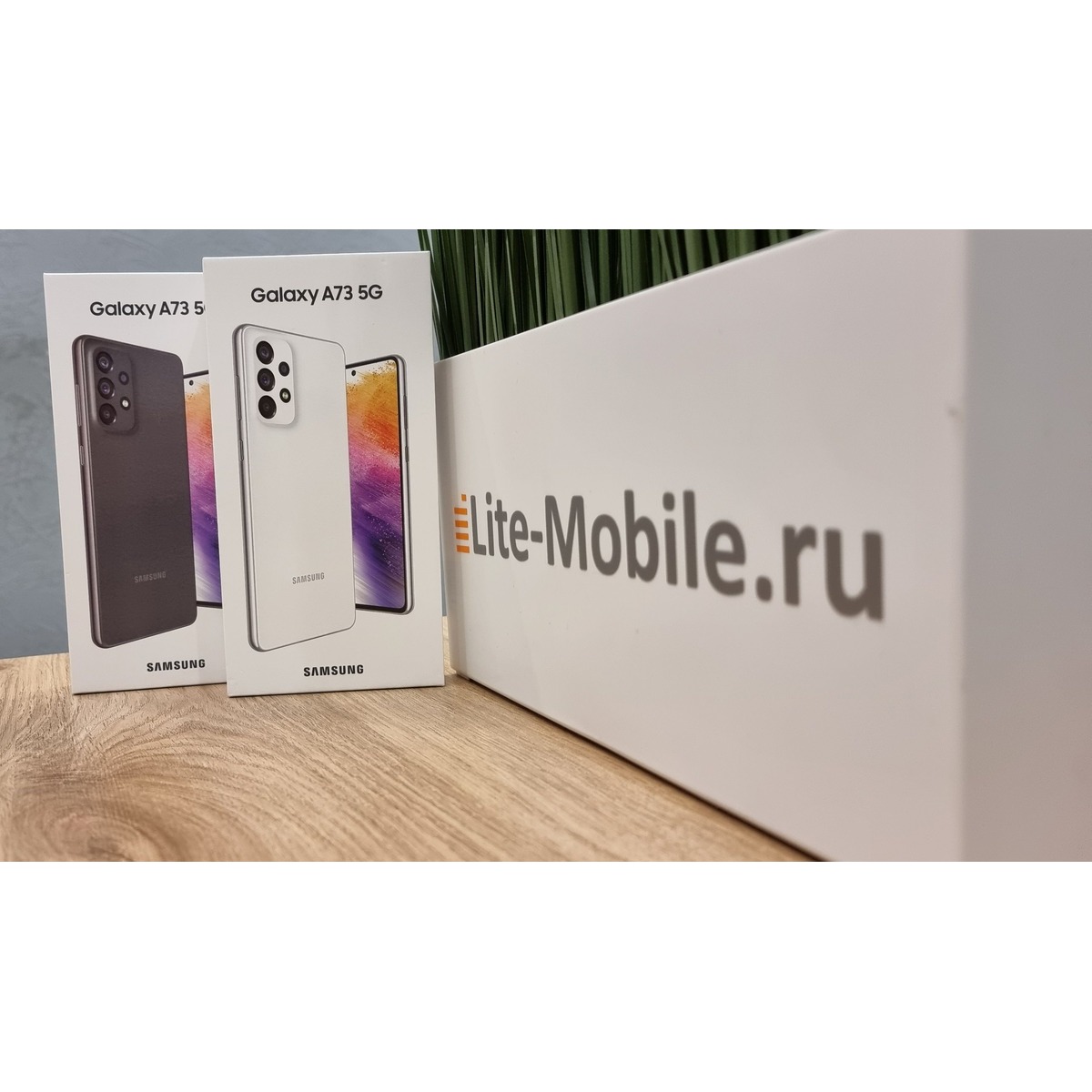 Смартфон Samsung Galaxy A73 5G 6/128Gb (Цвет: Awesome White)