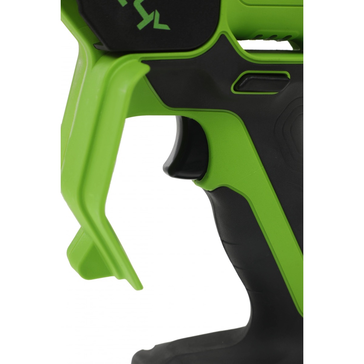 Электрическая цепная пила Greenworks G24MCS10 (Цвет: Green) Электрическая цепная пила Greenworks G24MCS10 (Цвет: Green)