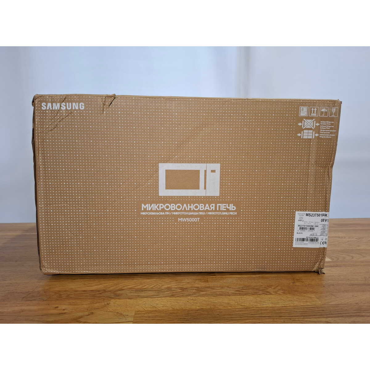 Микроволновая печь Samsung MS23T5018AK, черный