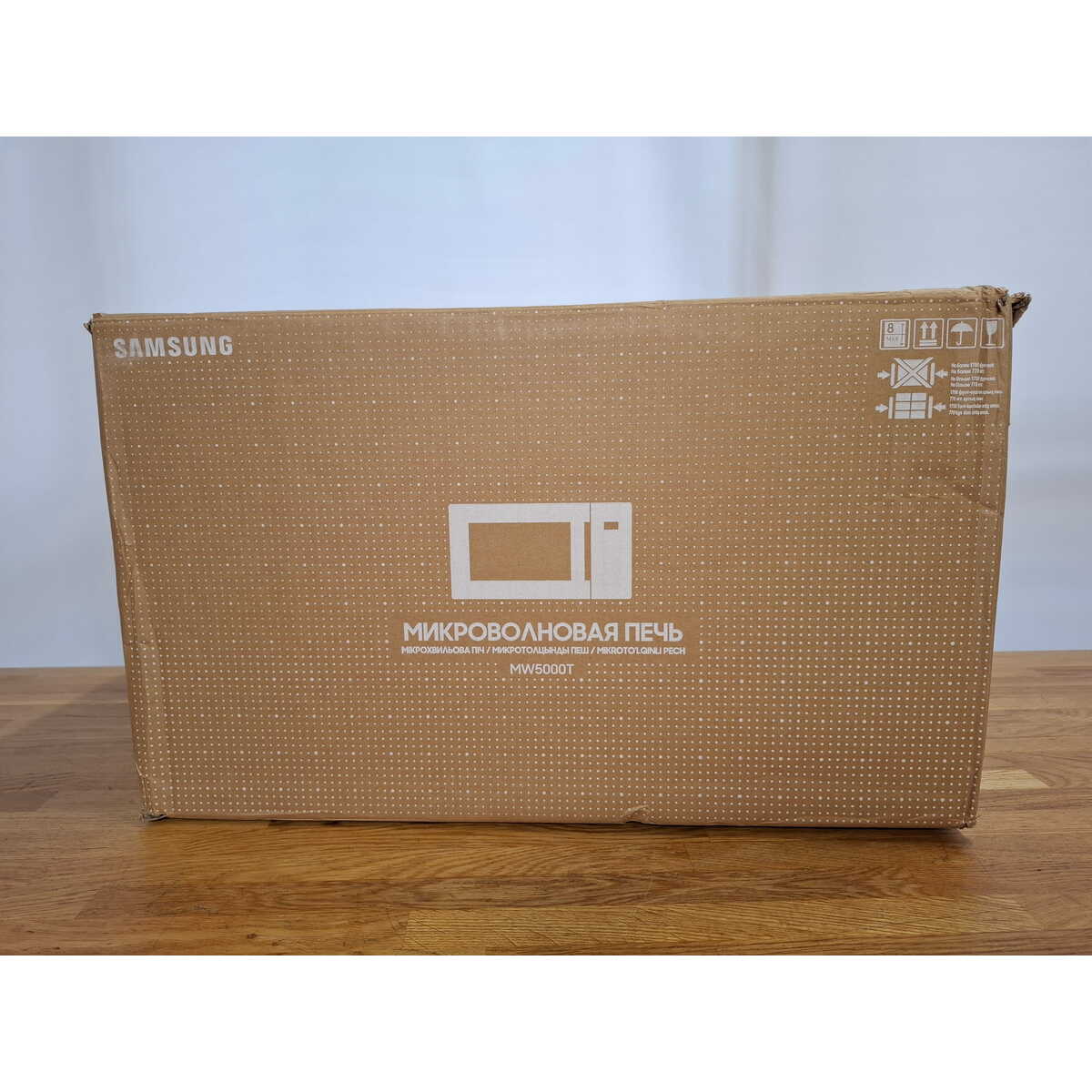 Микроволновая печь Samsung MS23T5018AK, черный