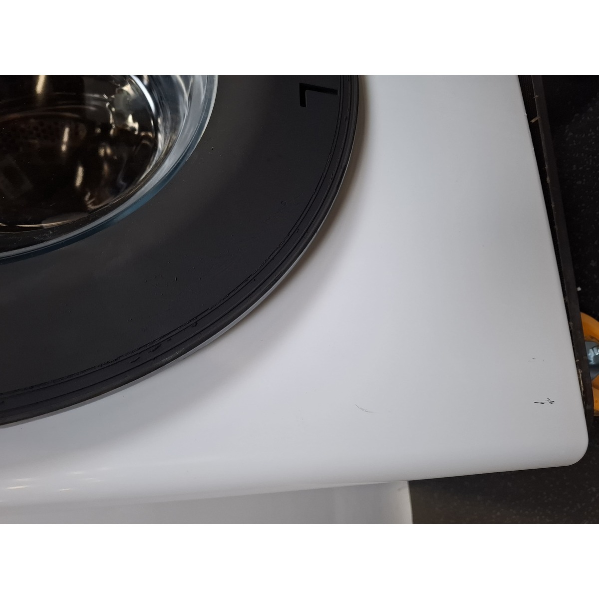 Стиральная машина LG F2V9GC9W, белый