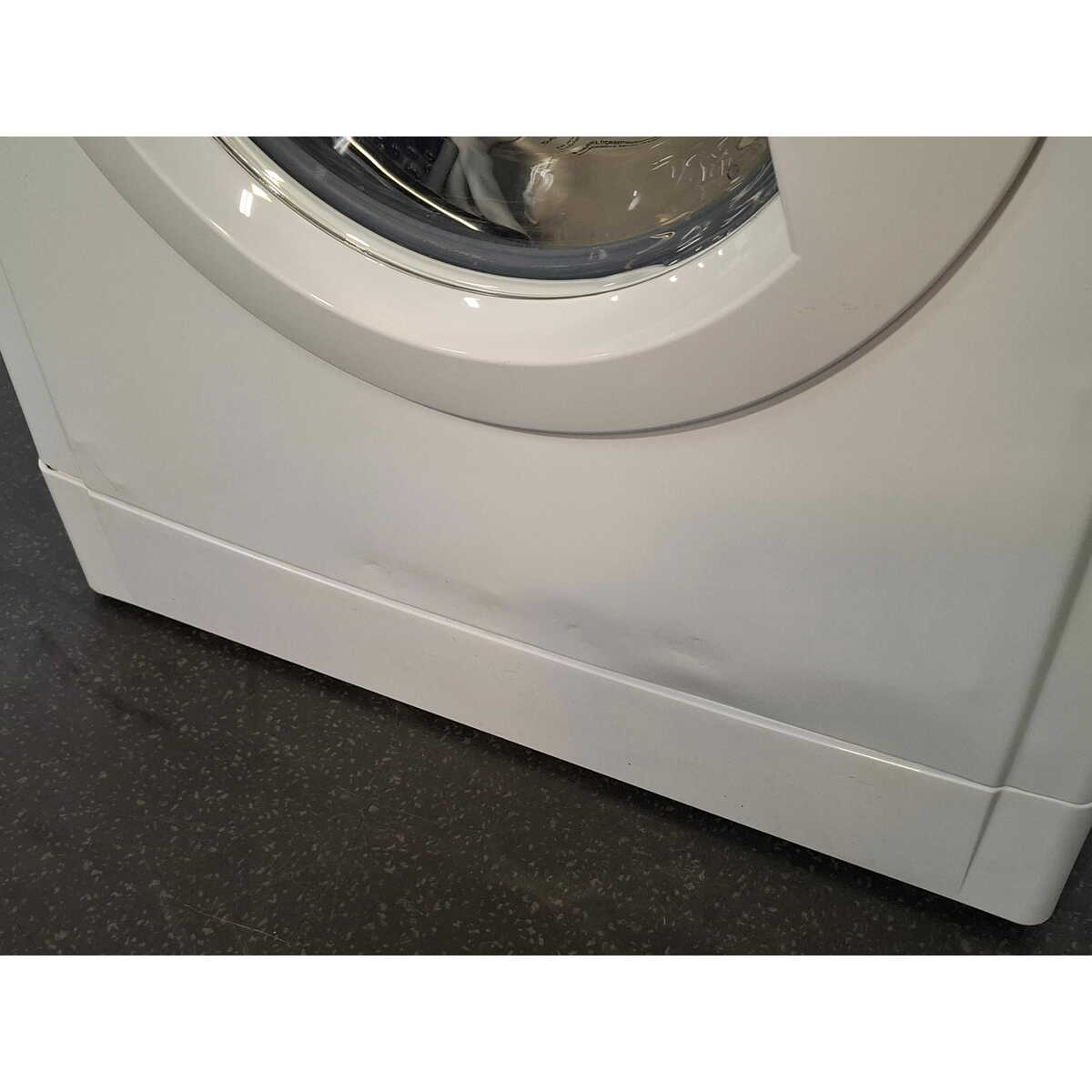 Стиральная машина Indesit IWSC 6105, белый