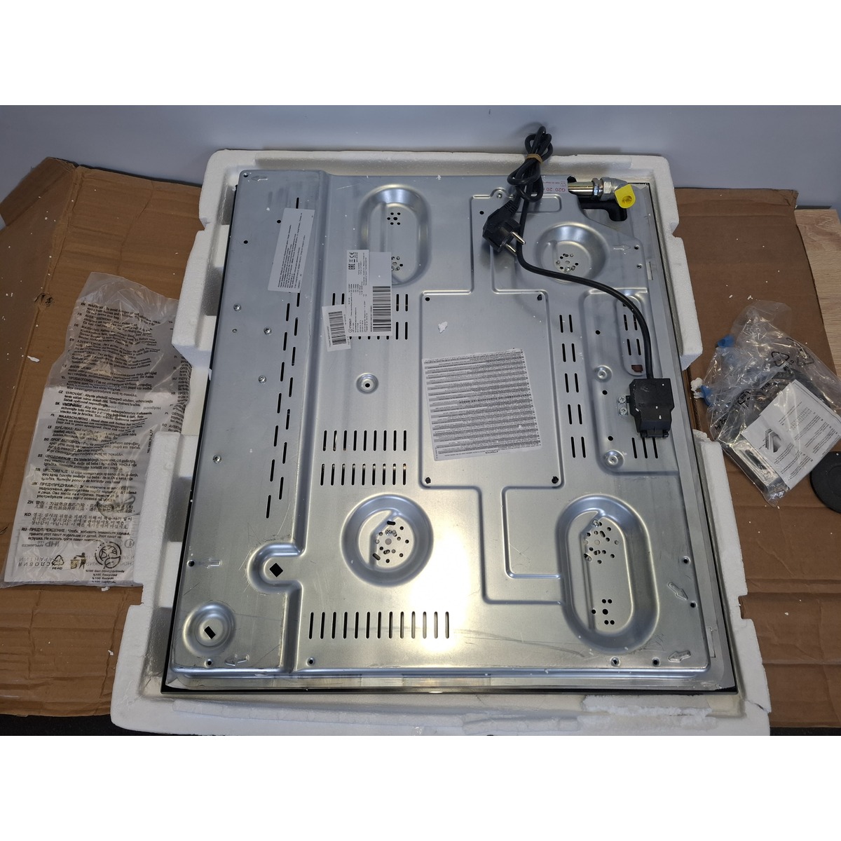 Газовая варочная поверхность INDESIT INGT 61 IC/BK (Цвет: Black)