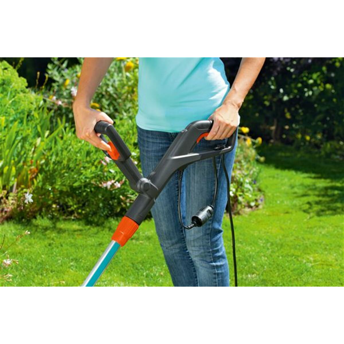 Триммер электрический Gardena ComfortCut 450 / 25 (Цвет: Blue)