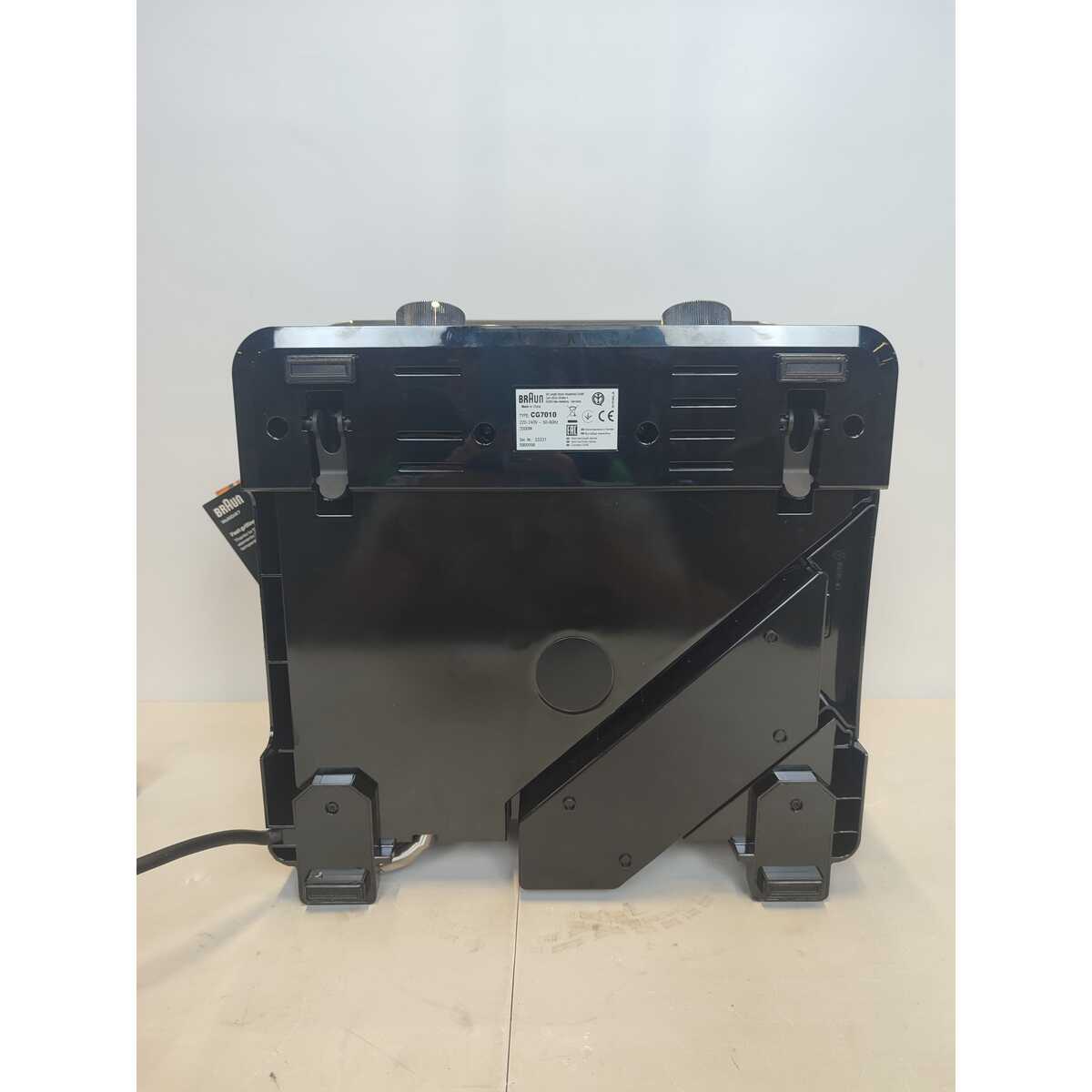 Электрогриль Braun CG7010 (Цвет: Silver / Black)