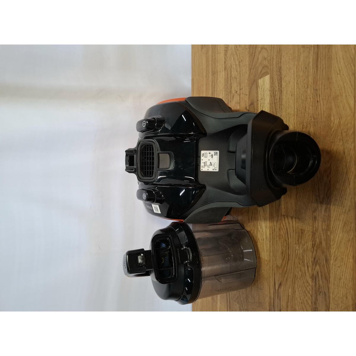Пылесос Samsung VC15K4136VL (Цвет: Black / Orange)