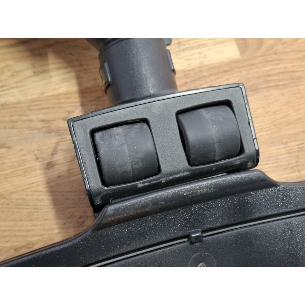 Пылесос Samsung VC15K4136VL (Цвет: Black / Orange)