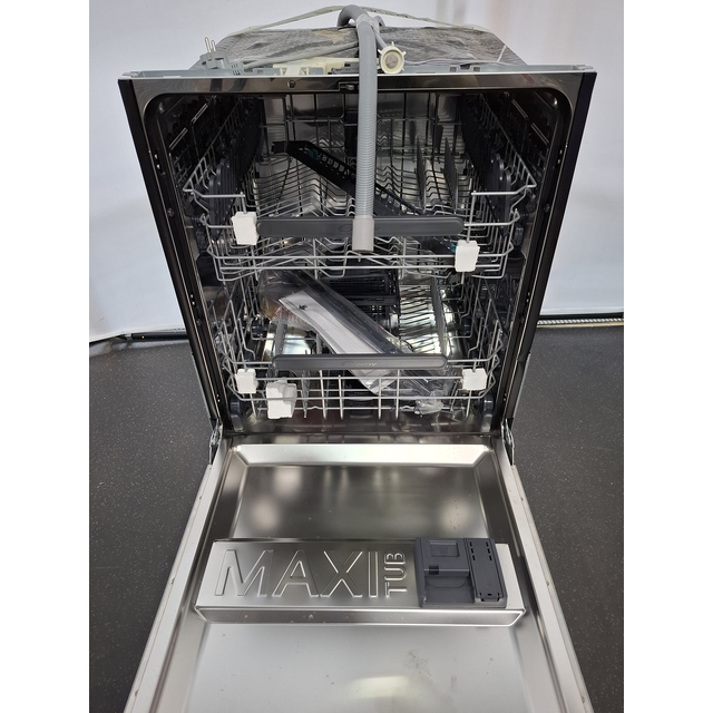 Посудомоечная машина Candy RapidO CI 5C7F0A-08, белый