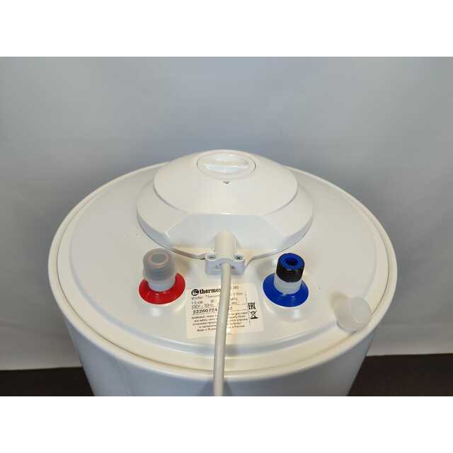 Водонагреватель Thermex TitaniumHeat 60 V Slim, белый Водонагреватель Thermex TitaniumHeat 60 V Slim, белый
