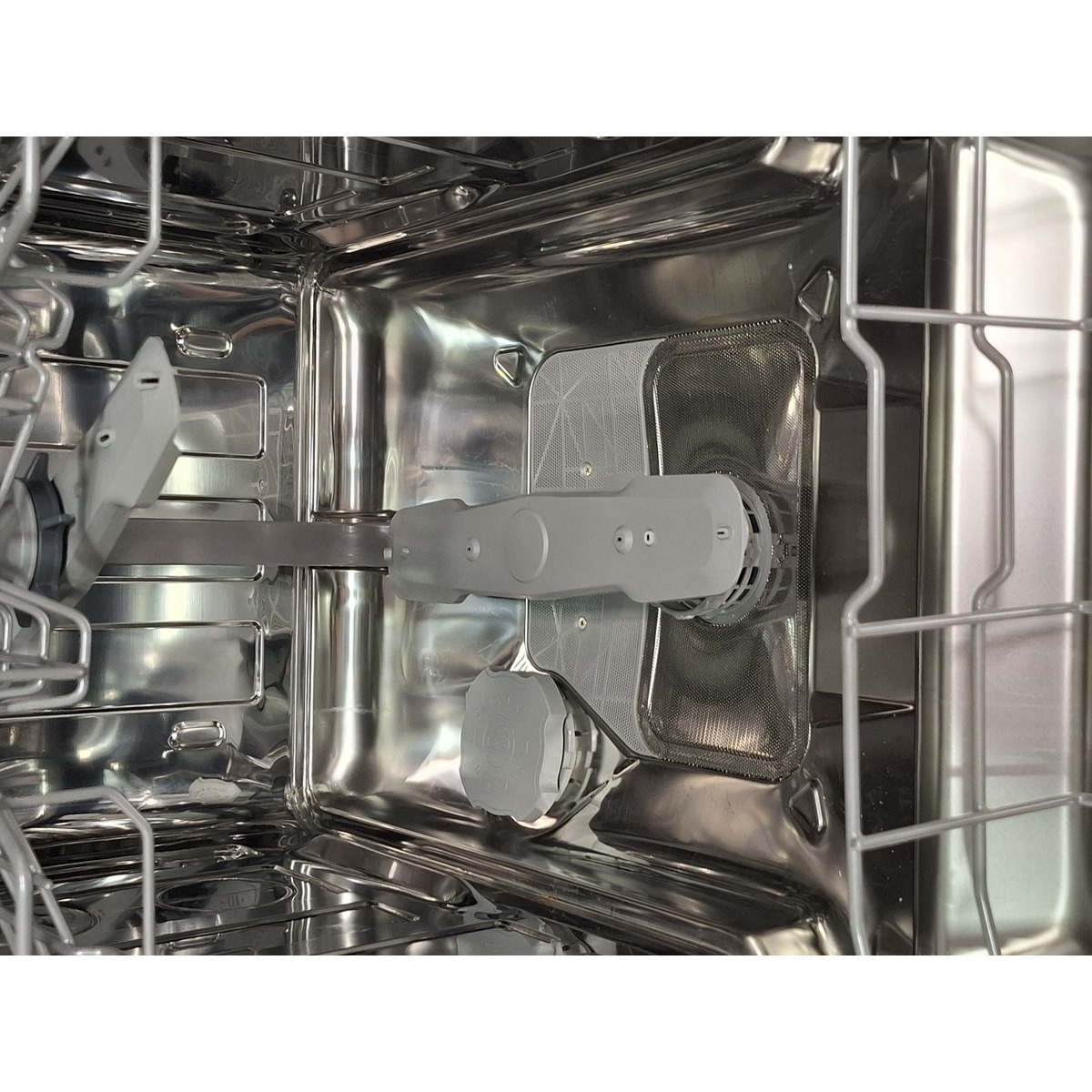 Посудомоечная машина Beko BDIS1W961, белый