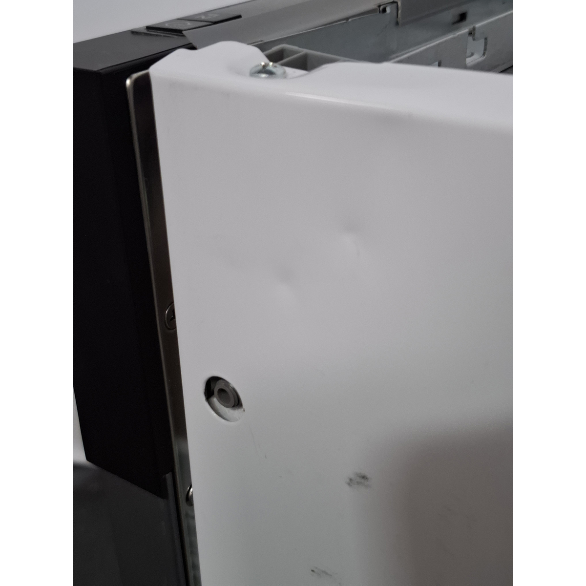 Посудомоечная машина Beko BDIS1W961, белый