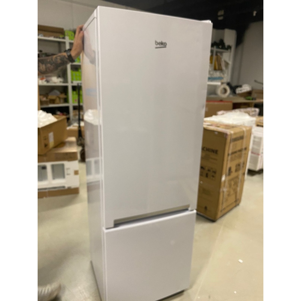 Холодильник Beko RCSK250M00W (Цвет: White)