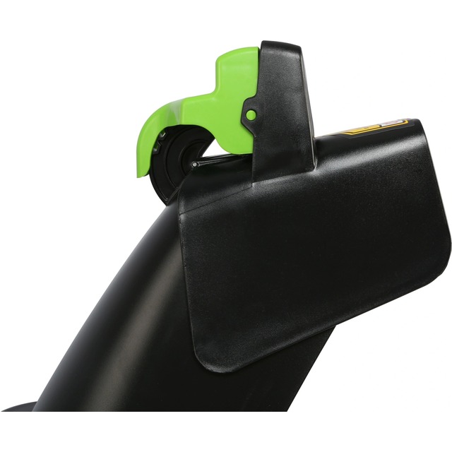 Снегоуборщик электрический Greenworks GD82ST (Цвет: Green) Снегоуборщик электрический Greenworks GD82ST (Цвет: Green)