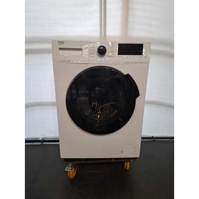 Стиральная машина Beko WSPE6H616W, белый Стиральная машина Beko WSPE6H616W, белый