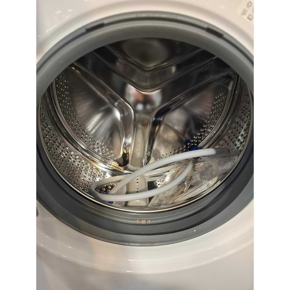 Стиральная машина Beko WSPE6H616W, белый
