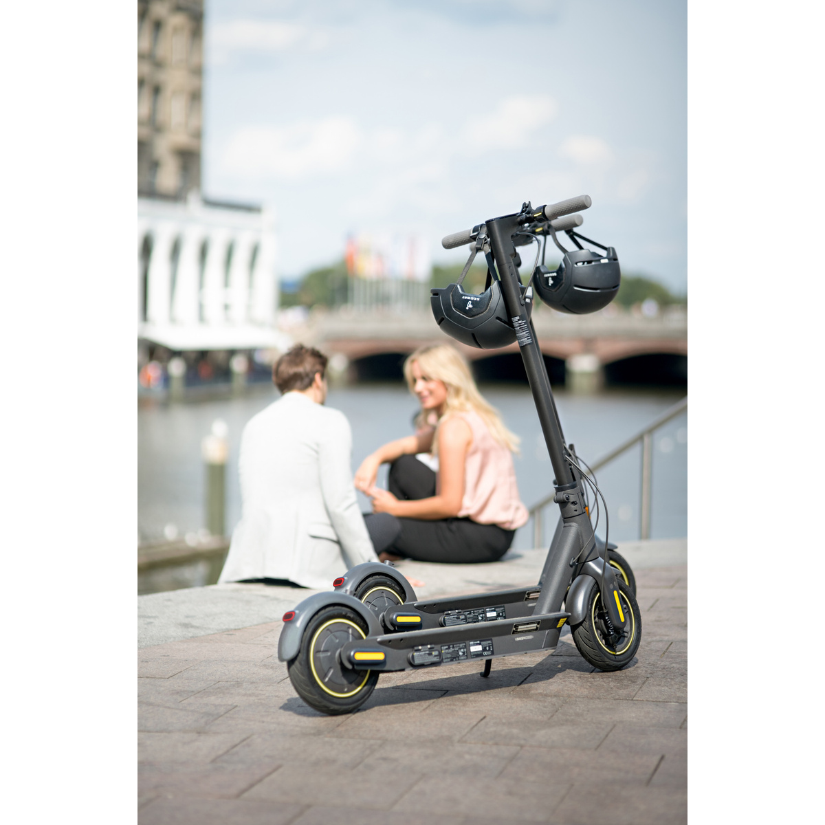 Электросамокат Ninebot KickScooter Max G30 (Цвет: Black)