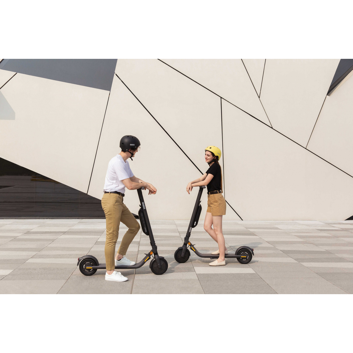 Электросамокат Ninebot KickScooter E45 (Цвет: Black)