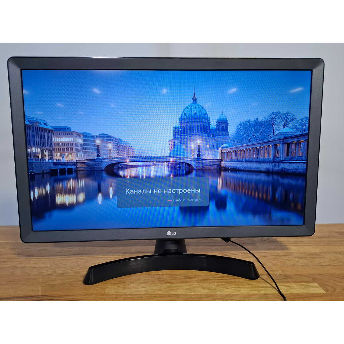 Телевизор LG 24