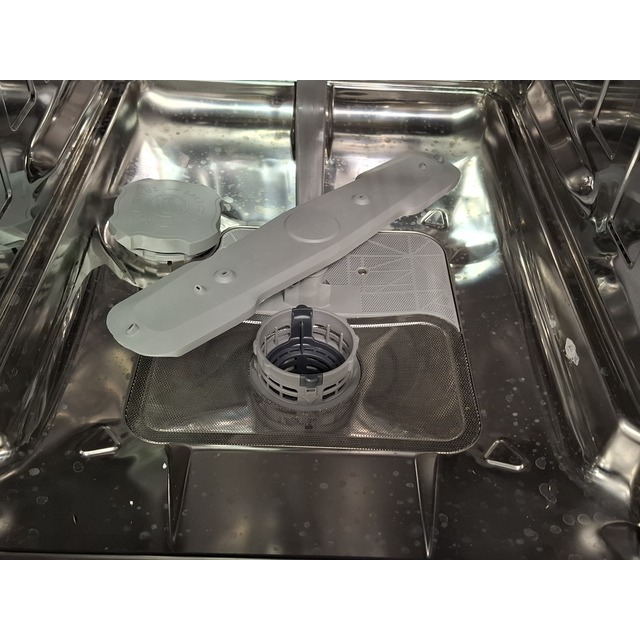 Посудомоечная машина Indesit DIS 1C67 E (Цвет: Inox)