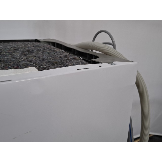 Посудомоечная машина Indesit DIS 1C67 E (Цвет: Inox)