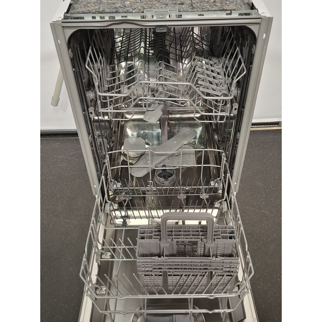 Посудомоечная машина Indesit DIS 1C67 E (Цвет: Inox)