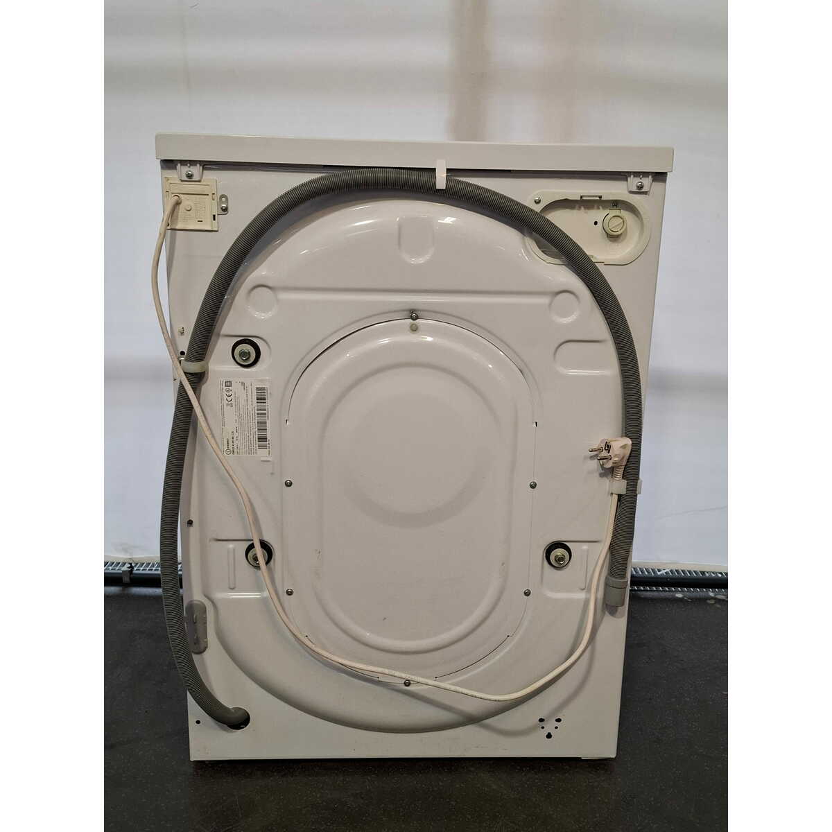 Стиральная машина Indesit EWUD 4105 BK CIS, белый