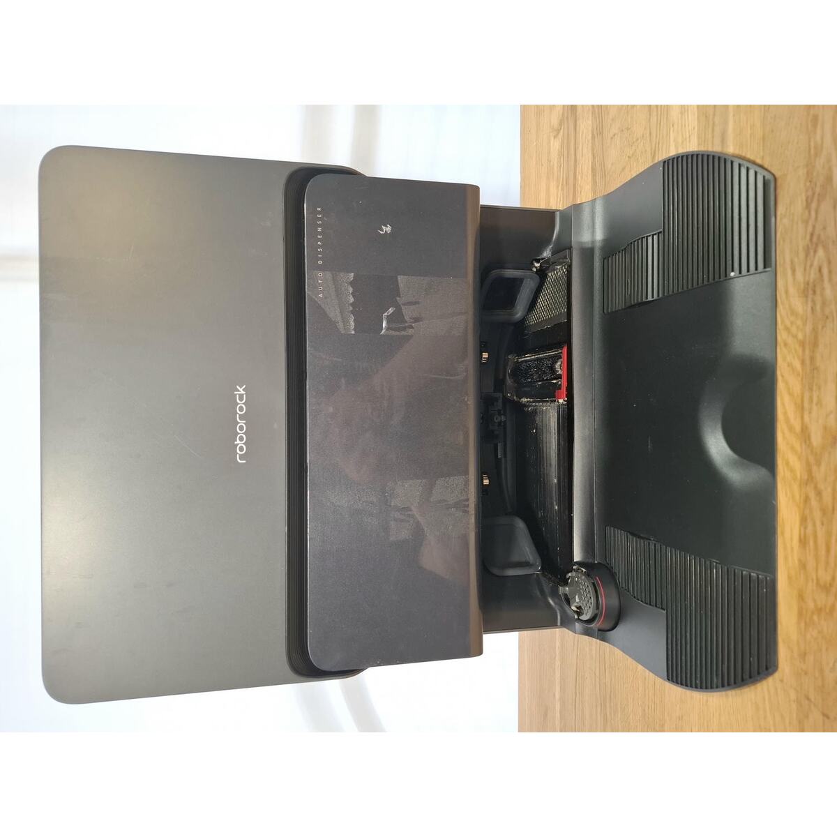 Робот-пылесос Roborock S8 MaxV Ultra, черный