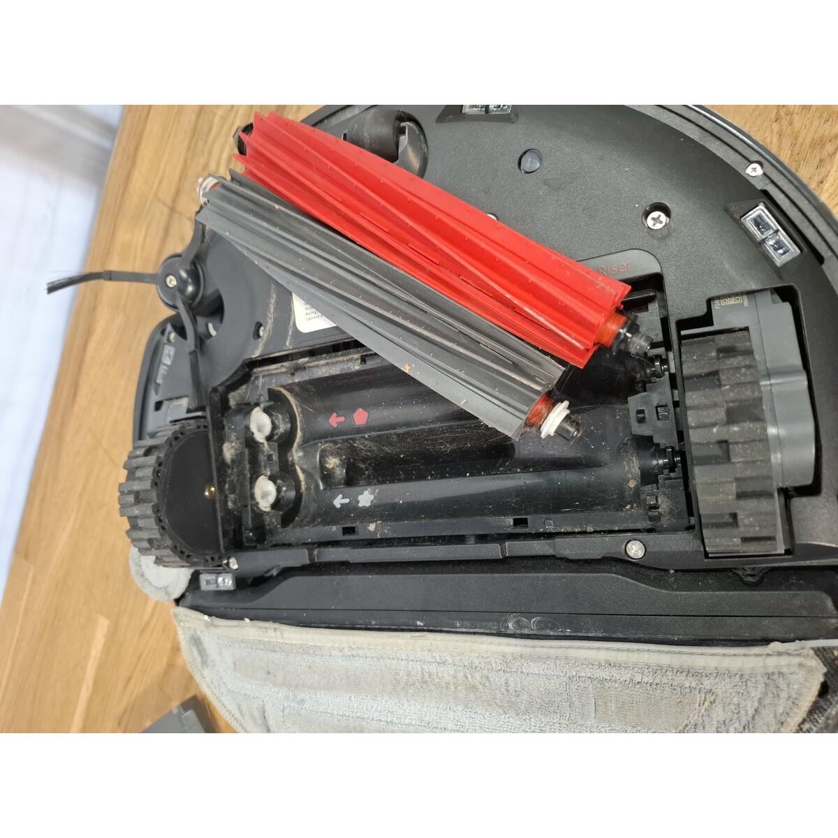 Робот-пылесос Roborock S8 MaxV Ultra, черный
