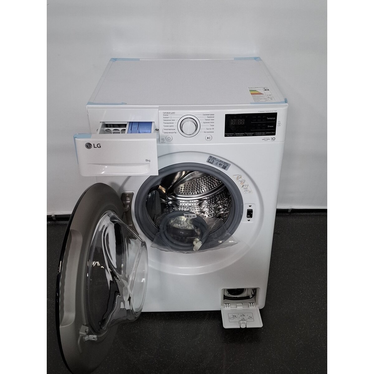 Стиральная машина LG F4M5TSFW, белый 