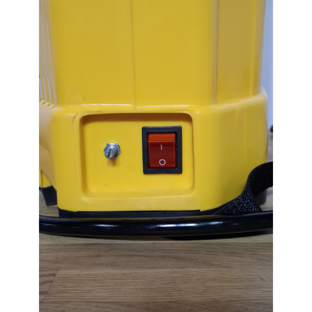 Опрыскиватель аккумуляторный DENZEL D-16LA (Цвет: Orange / Black)