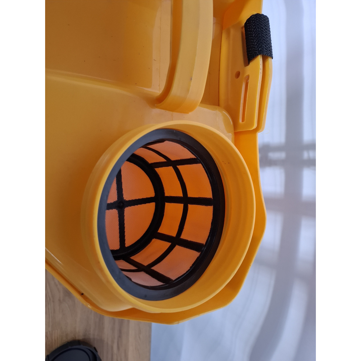 Опрыскиватель аккумуляторный DENZEL D-16LA (Цвет: Orange / Black)