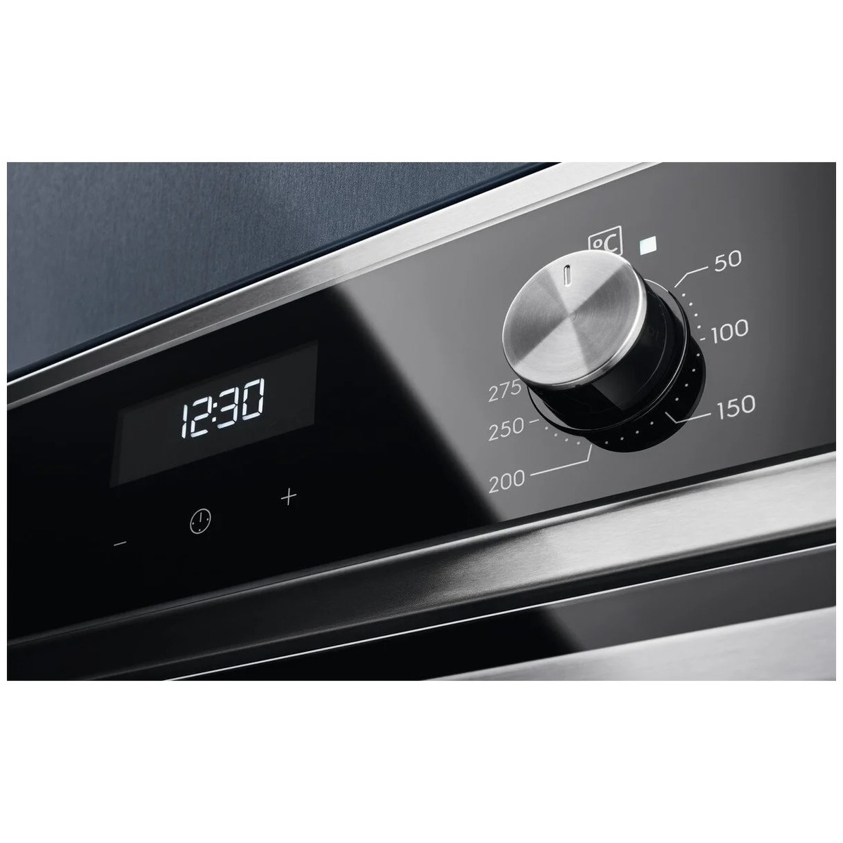 Духовой шкаф Electrolux OEF5C50X (Цвет: Inox)