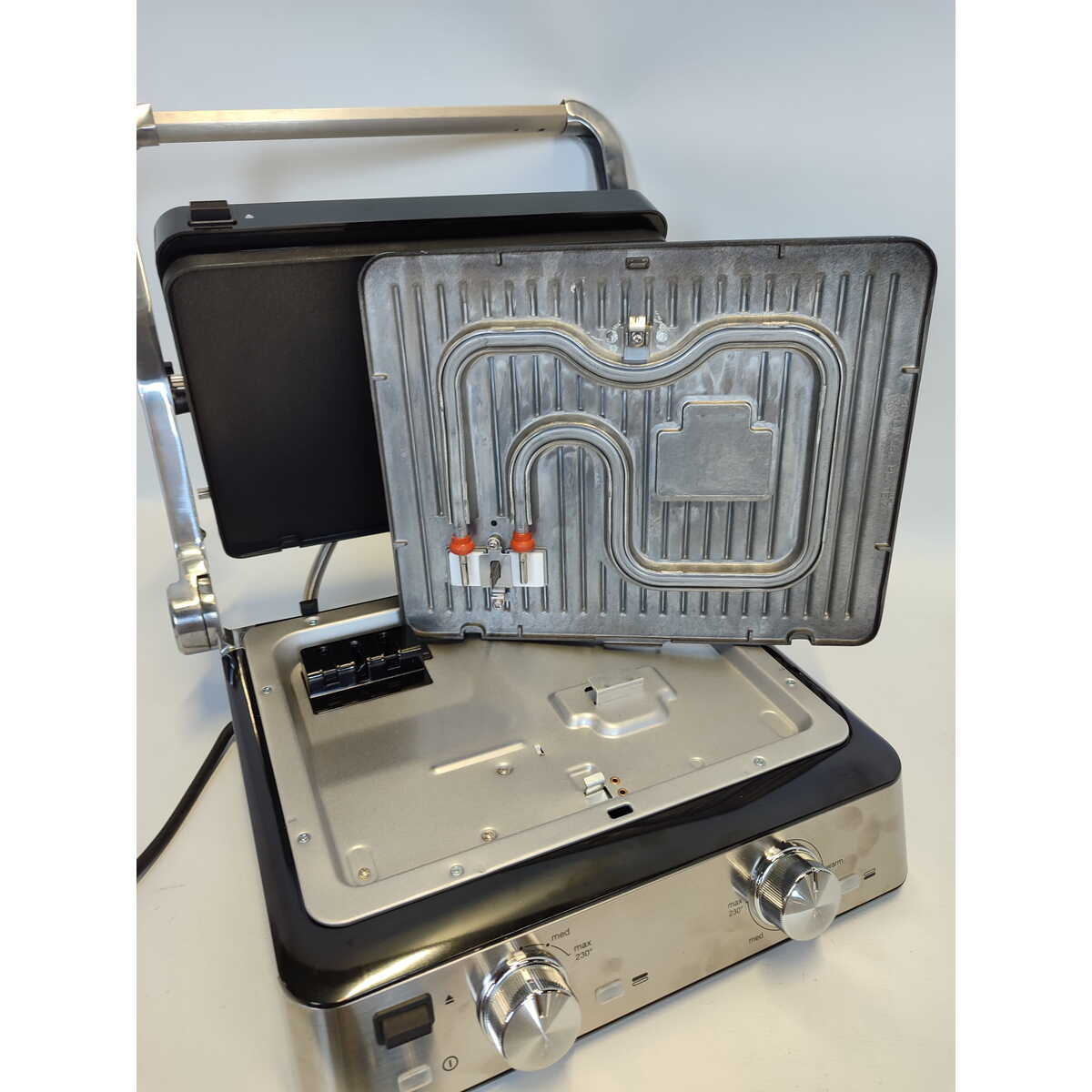 Электрогриль Braun CG7010 (Цвет: Silver / Black)