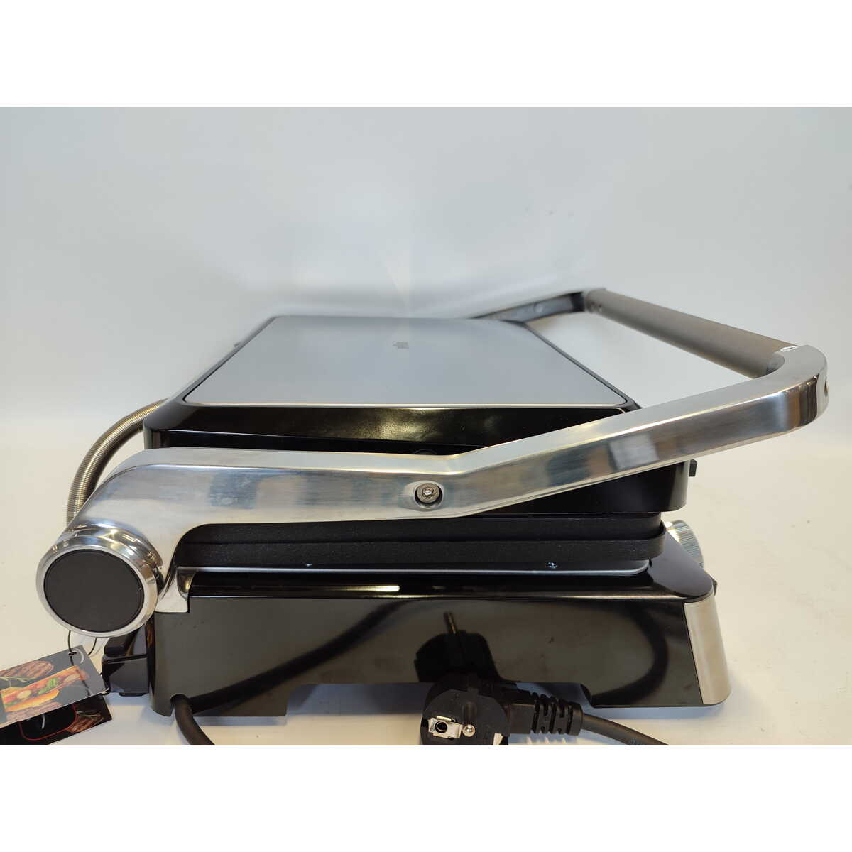 Электрогриль Braun CG7010 (Цвет: Silver / Black)