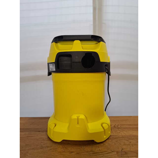 Строительный пылесос Karcher WD 3 V-17 / 4 / 20 (Цвет: Yellow)