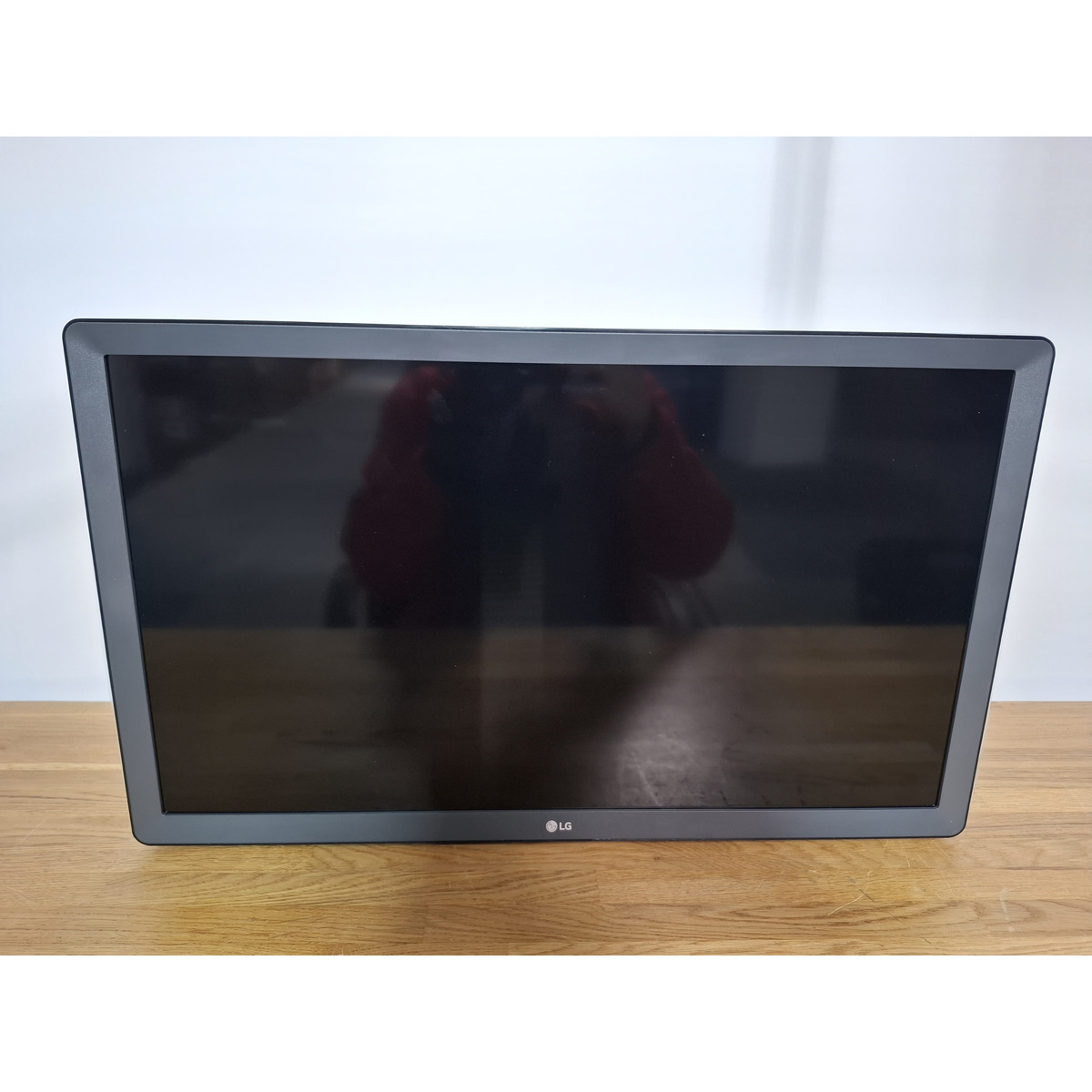 Телевизор LG 24