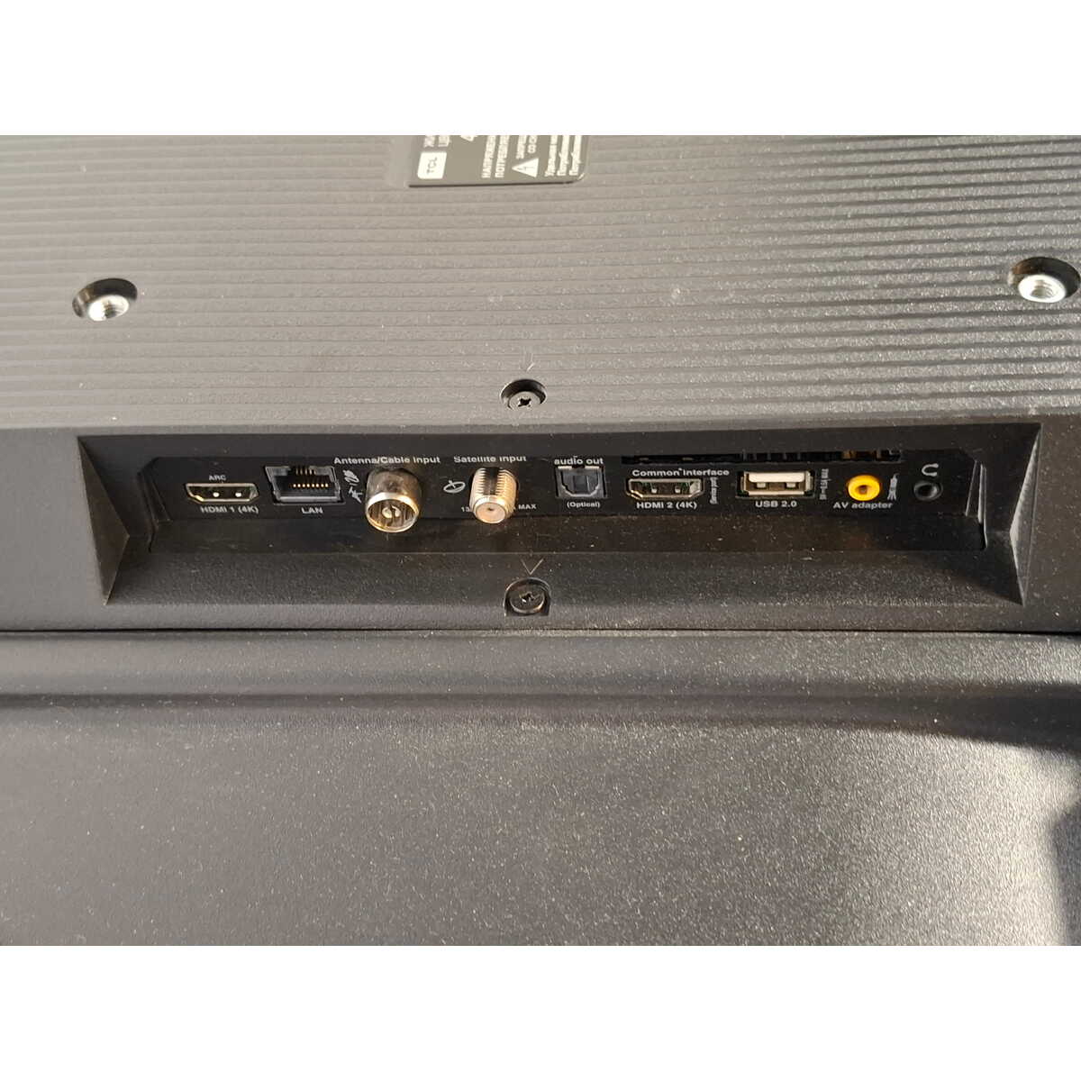 Телевизор TCL 43" 43P615, черный