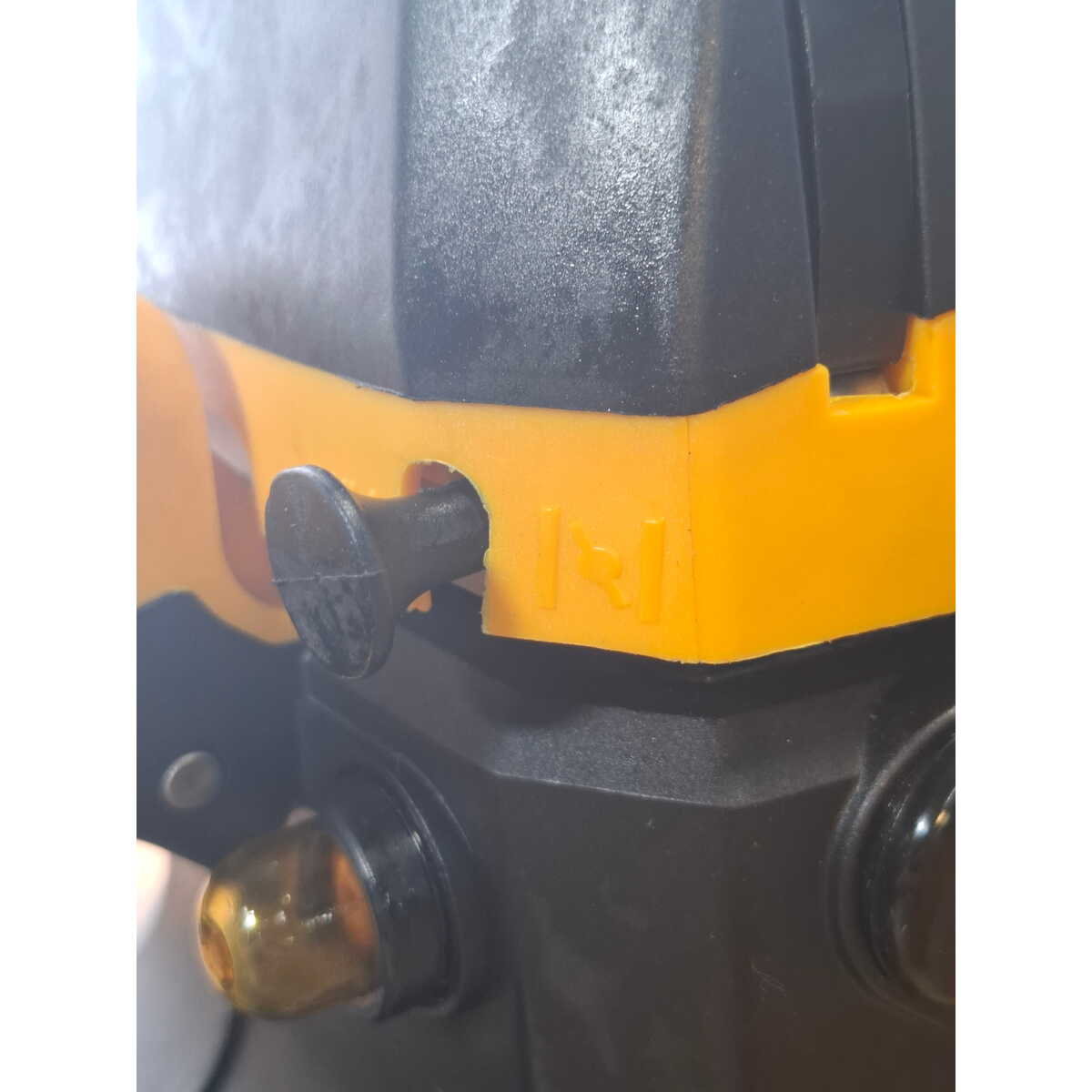 Бензопила Denzel DS-4516 (Цвет: Yellow/Black)